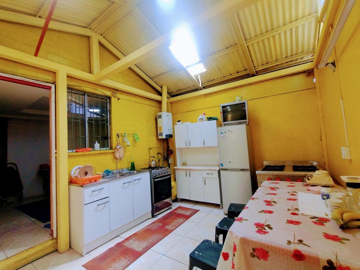Backpackers House - Near The Airport Apartment Santiago Luaran gambar
