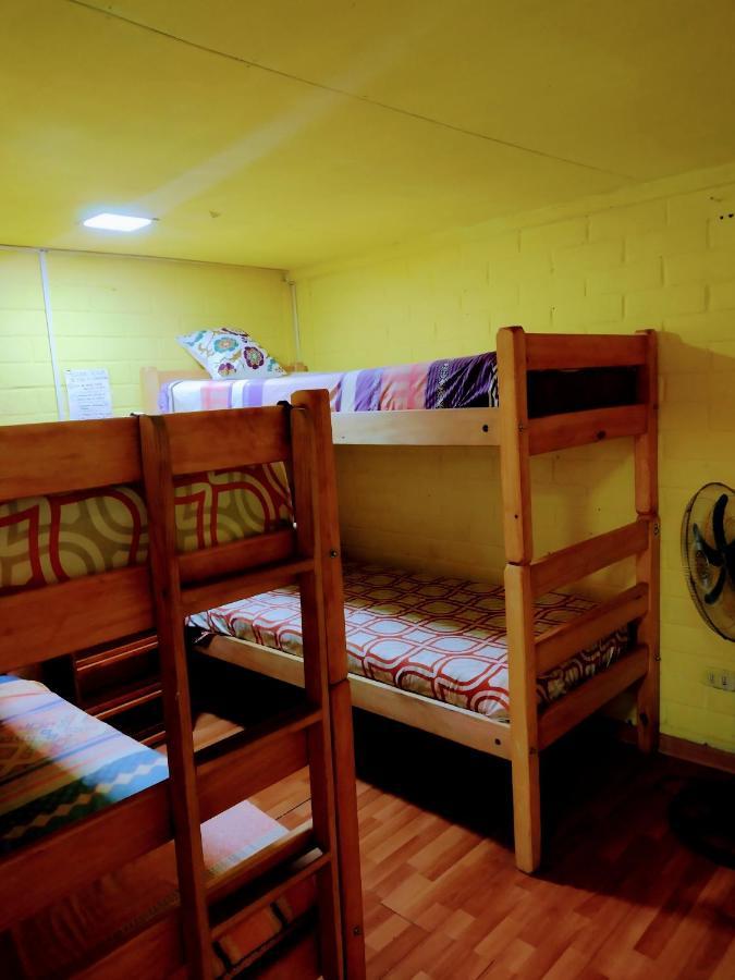 Backpackers House - Near The Airport Apartment Santiago Luaran gambar